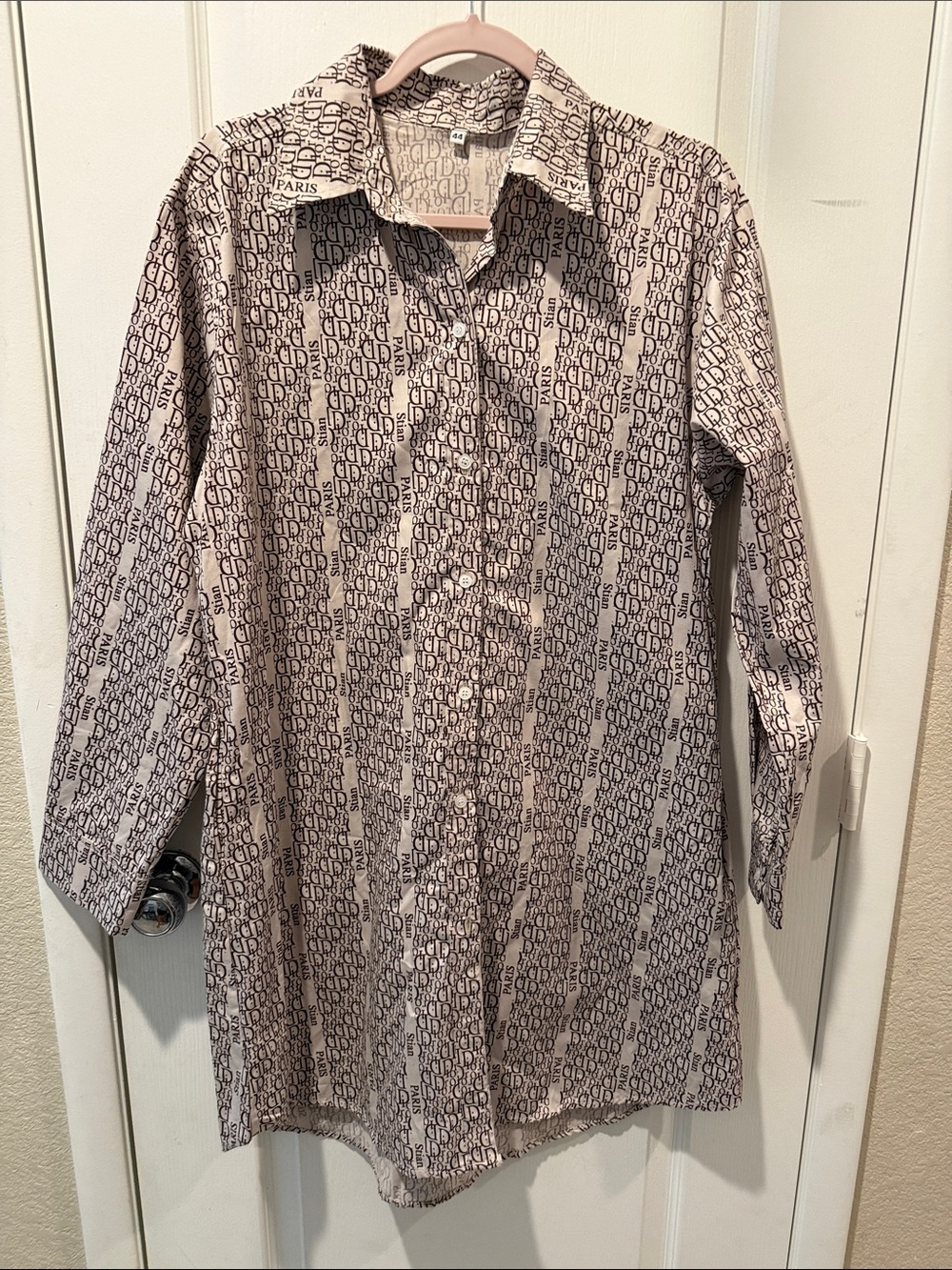 Lightweight Beige Long-Sleeve Printed Shirt Jacket